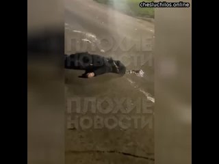 porn оторвало голову в саратовской области женщина решила покончить с собой бросившись под колеса автом hd