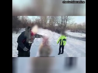 porn поставили на колени и стали избивать в хакасии девочка попросила парней проучить соперницу которая hd