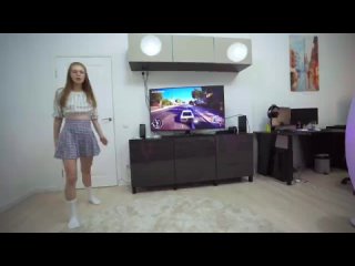 porn рассталась с парнем чтобы наконец совратить соседа по квартире hd