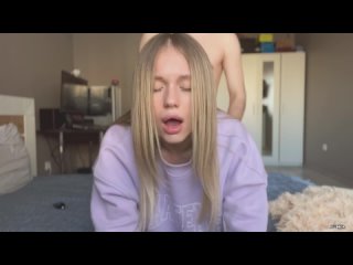 porn милашка показывает свое тело и помогает своему парню кончить после страстного секса голые русские порно allinika hd