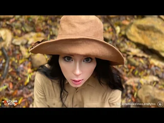 porn гид высасывает отраву из хуя sweetie fox the guide sucked the poison out of the penis and saved her life in jungle hd
