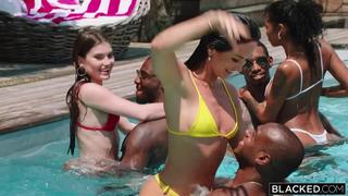 porn blacked stefany kyler barbie rous zuzu sweet групповое 3 девушки и 3 темнокожих парня hd