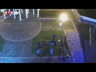 porn в сети появилось видео как похожий на шакуту человек нападает сзади на беларуса hd