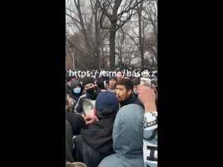 porn появилось видео расстрела мирных протестующих казахстанскими силовиками hd