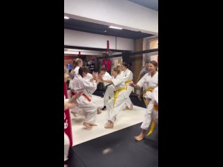porn тренирои с сэнсеем алехандро наварро в ск mad max dojo москва hd