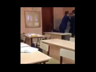 porn очевидцы сняли как 18 летний молодые избивал одноклассницу hd
