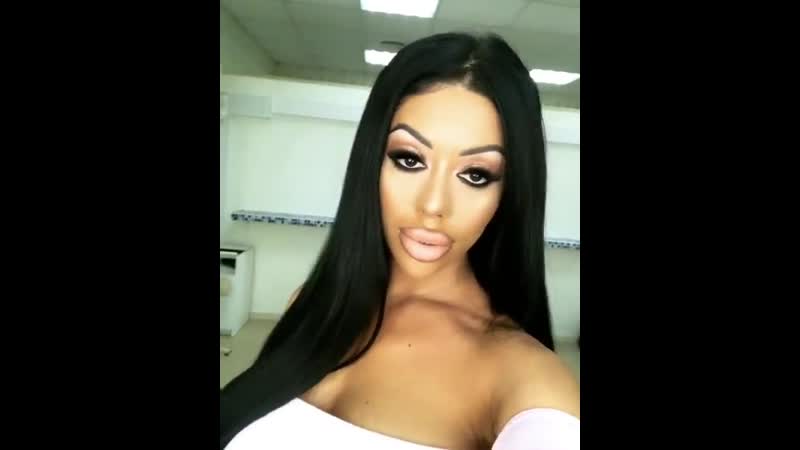 porn модель с огромными губами и грудью из северной осетии превратилась в барби негритянку hd