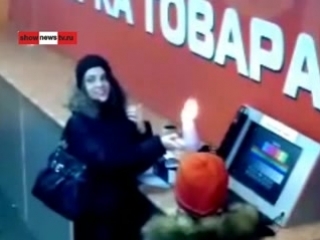 porn тау фен в руках покупательницы стал паяльной лампой real video hd