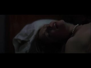 porn поцелуй под дождем из фильма дневник памяти hd