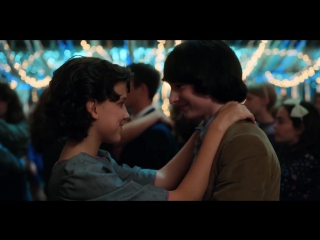 porn stranger things майк и одиннадцать танцуют и поцелуй очень странные дела hd