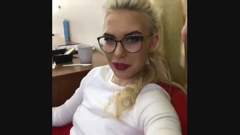 porn яна шевцова раздвинула ноги и пошла hd