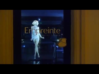 porn эротичная голограмма девушка в белье hd
