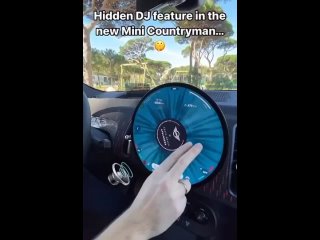 porn так выглядит медиасистема в новых mini cooper и countryman плеер стилизовали под виниловый проигрыватель и теперь hd