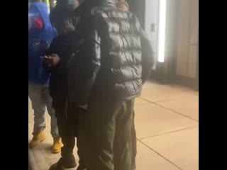 porn lil uzi vert дал фанату послушать свой новый трек с travis scott hd