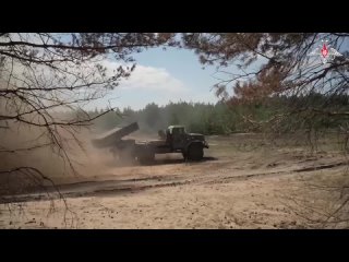 porn град с неба расчет рсзо град центрального военного округа уничтожил опорный пункт всу краснолиманское направление hd