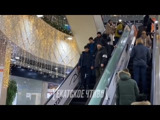 porn облавы на мигрантов в россии продолжаются сегодня прошел рейд в екатеринбурге hd