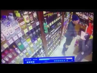 porn продавцам показалось что покупатель спрятал в карман палку колбасы vhs video hd