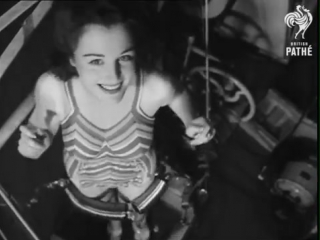 porn как фанатки фитнесса поддерживали себя в форме в 1940 ые годы hd