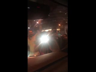 porn фанаты рэпторс не пропускают автомобиль фреда ванвлита hd