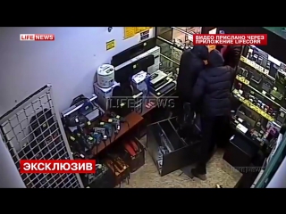 porn хозяин ломбарда оказался не робкого десятка и организовал погоню за грабителями hd