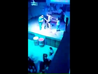 porn пьяная девушка в клубе райon занялась сексом с незнакомцем за 2 коктейля томск hd
