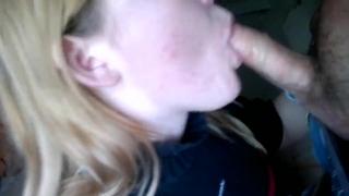 porn птушница сосёт за деньги в подъезде любительское видео секс порно домашнее минет вписка пьяная бухая сосет молодая hd