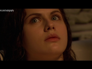 porn александра даддарио alexandra daddario голая в фильме чердак the attic 2007 мэри ламберт 1080p hd