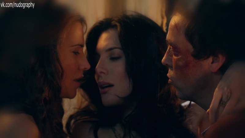 porn люси лоулесс lucy lawless джейми мюррей jaime murray голая спартак боги арены spartacus gods of the arena 2011 s1e2 hd