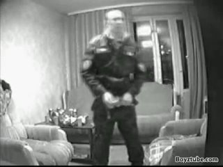 porn дрочат русские солдаты междуножья автоматы hd