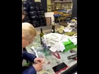 porn срань украинская в мариуполе готовит напалм hd