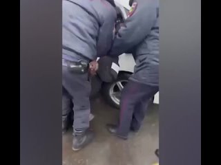 porn пятеро бездельников и дармоедов ловят девочек на переходах hd