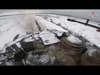 porn готовы выполнить боевые задачи танковые подразделения зво выполнили боевые стрельбы из вооружения танков т 90м прорыв hd