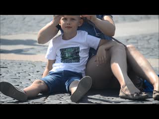 porn под юбочкой счастливая мамашка в леопардовых трусиках hd