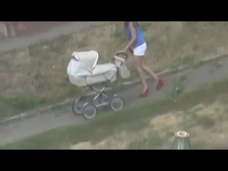 porn скандальное видео орловская молодая кормящая мама пьёт пиво на улице с коляской ужас кошмар hd
