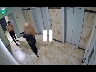 porn жестокое избиение девушки в подъезде попало на камеру наблюдения в воронеже hd