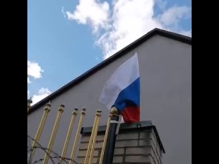 porn чеченские росгвардейцы устанавливают российский флаг и флаг полка кадырова на территории одной из украинских hd