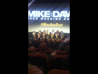 porn премьерный предпоказ mike and dave need wedding dates qa with the cast 6 hd
