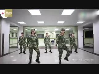 porn китайские военные девушки наловчились не только маршировать но и танцевать hd