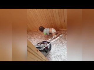 porn сдохнет похороню на могилку будешь ходить мать избила свою дочь и прислала видео мужу чтобы его проучить hd