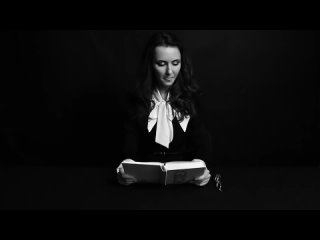 porn елена испытывает оргазм во время чтения секс стонет кончать эротика порно hd