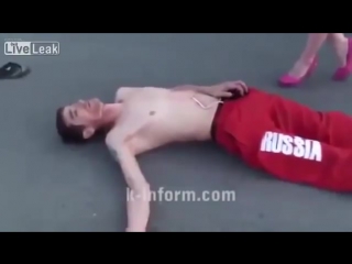 porn каазец получил за девушку и обоссался hd