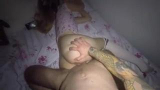 porn отец трахнул свою дочку пока она спит в чулках секс порно русское домашнее hd