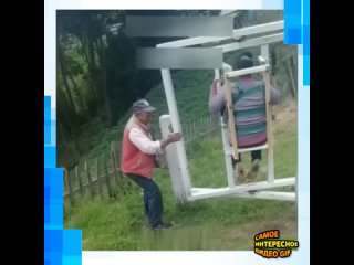 porn тёща попросила зятя поменять рамы на даче hd