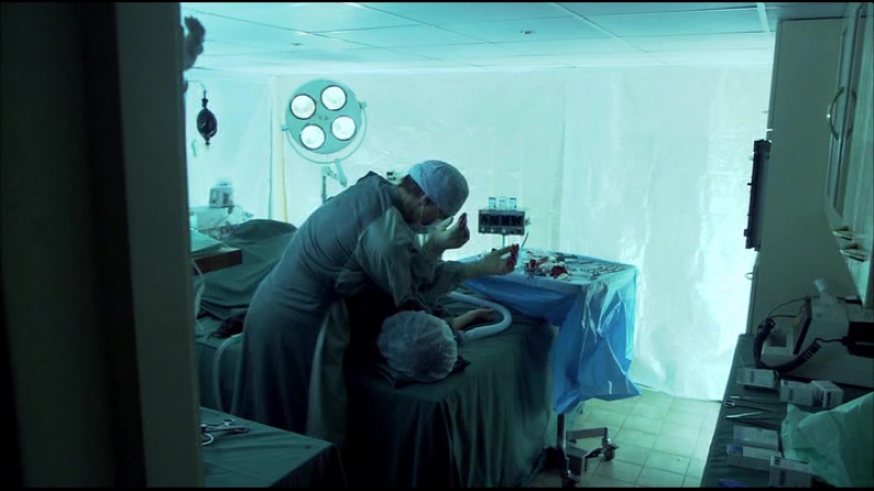 porn человеческая многоножка 1 часть 2009 the human centipede first sequence ужасы hd