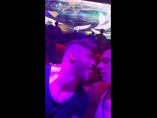 porn ace quinn and william seed kissing in pornhub awards hd