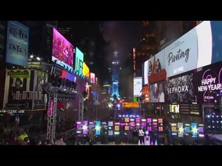 porn соединенные штаты официально встретили 2022 год в нью йорке состоялась церемония падения хрустального шара давняя hd