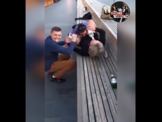 porn польские футбольные болельщики гуляли по арбату и познакомились с нашей соотечественницей выпили ну и закусили hd