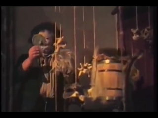 porn техасская резня бензопилой 1974 вырезанная сцена hd