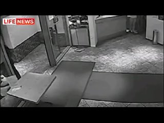 porn милиционер устроил дебош со стрельбой в ночном клубе hd