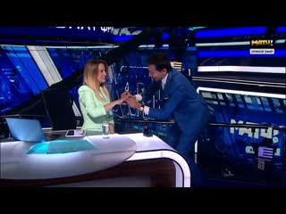 porn ведущая матч тв элеонора хабибулина получила в прямом эфире предложение стать женой hd